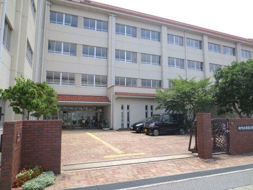 近くの神戸市立本庄小学校まで599m(徒歩8分)