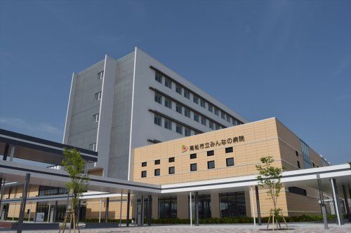 近くの高松市立みんなの病院まで1,558m（徒歩20分）