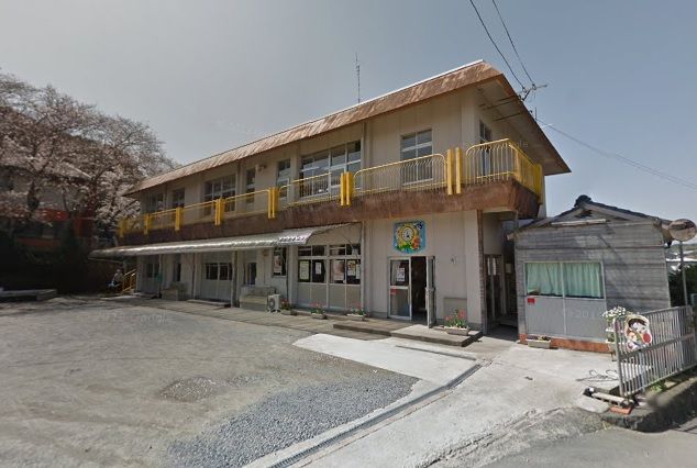 近くの小栗保育園まで875m(徒歩11分)