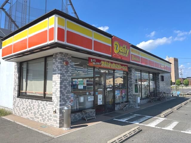 近くのデイリーヤマザキ 太田高瀬店まで980m(徒歩13分)