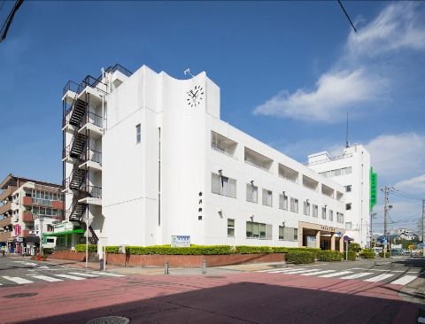 近くの金沢病院まで844m（徒歩11分）