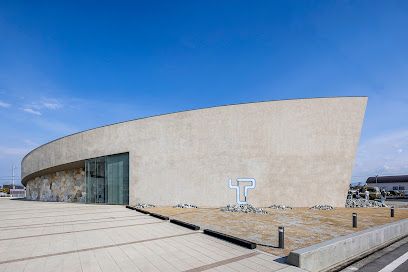 近くの武岡皮膚科クリニックまで285m（徒歩4分）