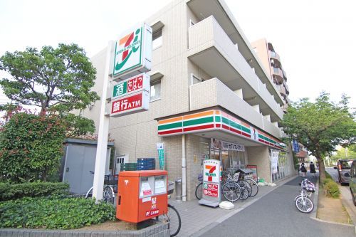 近くのセブン-イレブン 東葛西６丁目店まで549m（徒歩7分）