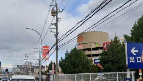 近くのロピア 寝屋川島忠ホームズ店まで728m(徒歩10分)