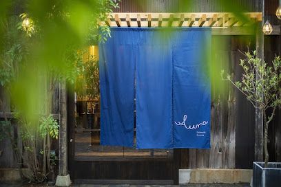 近くの瀬戸内フレンチ「Aura」まで1,502m（徒歩19分）