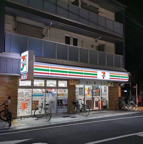近くのセブンイレブン 御殿山駅前店まで805m(徒歩11分)