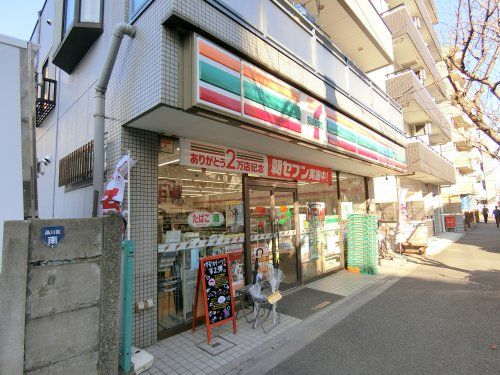 近くのセブンイレブン南大井水神店まで430m（徒歩6分）