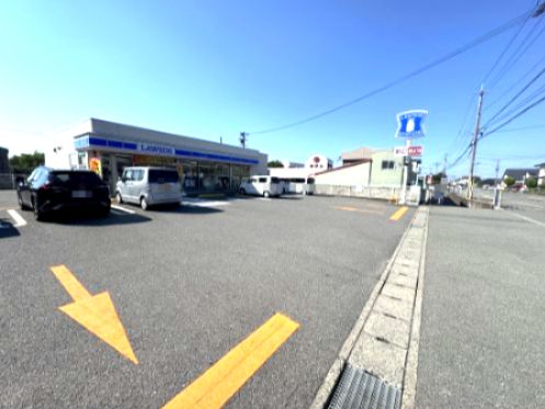 近くのローソン 徳島名東町二丁目店まで513m（徒歩7分）