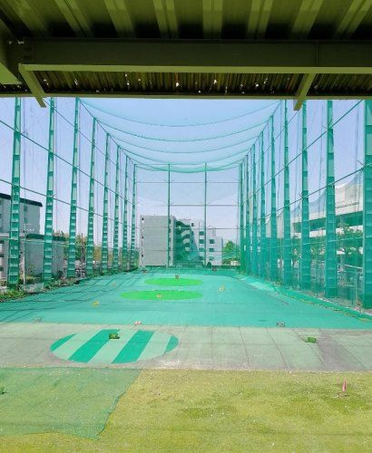 近くの新御堂ゴルフセンターまで624m(徒歩8分)