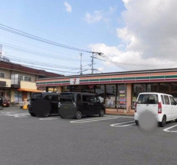 近くのセブンイレブン 熊本山ノ神店まで1,263m(徒歩16分)