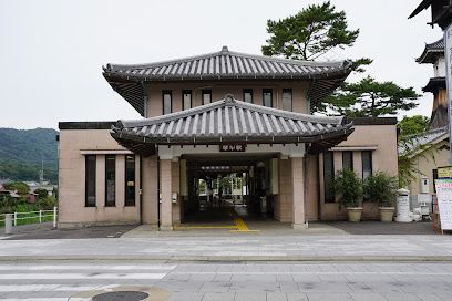 近くの琴電琴平駅まで992m（徒歩13分）