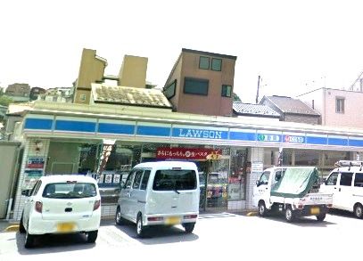 近くのローソン 横浜八幡町店まで508m(徒歩7分)