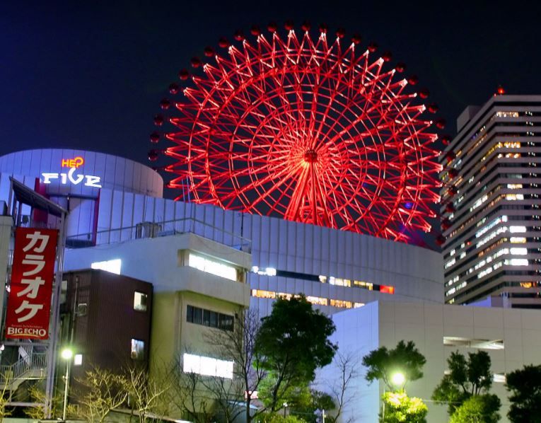 近くのHEP FIVEまで582m（徒歩8分）