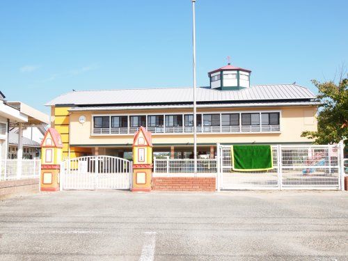 近くの西海保育園まで893m(徒歩12分)