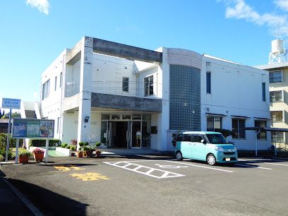 近くの坂出市 南部公民館まで22m（徒歩1分）
