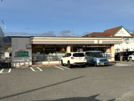 近くのセブンイレブン 高野口町伏原店まで1,372m（徒歩18分）