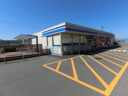 近くのローソン 呉天応大浜四丁目店まで1,386m（徒歩18分）