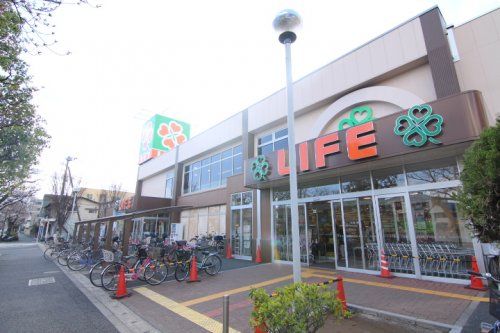 近くのライフ船堀店まで1,309m(徒歩17分)