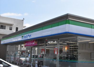 近くのファミリーマート 児島小川一丁目店まで457m（徒歩6分）