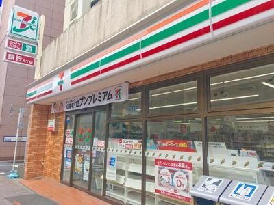 近くのセブンイレブン 墨田両国4丁目店まで111m（徒歩2分）