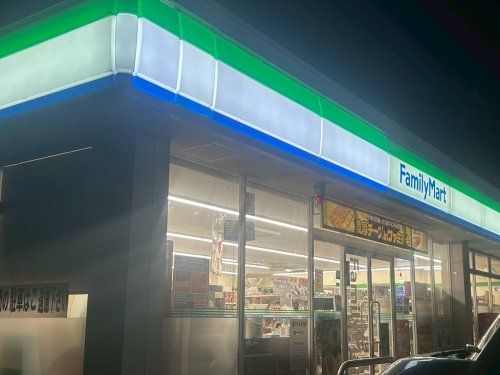 近くのファミリーマート 土居インター店まで266m(徒歩4分)