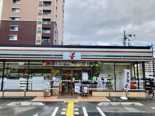 近くのセブンイレブン 南草津店まで496m(徒歩7分)