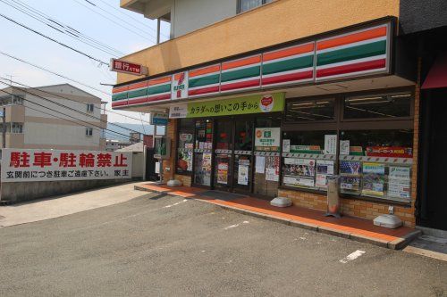 近くのセブンイレブン 宗像赤間郵便局前店まで653m（徒歩9分）