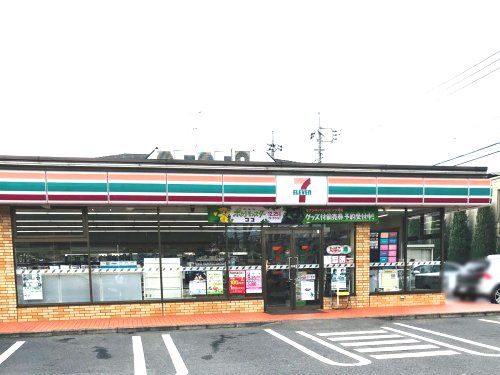 近くのセブンイレブン 前橋荒牧町店まで166m（徒歩3分）