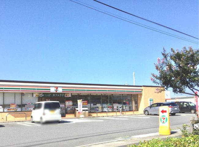 近くのセブンイレブン 前橋天川大島店まで394m（徒歩5分）