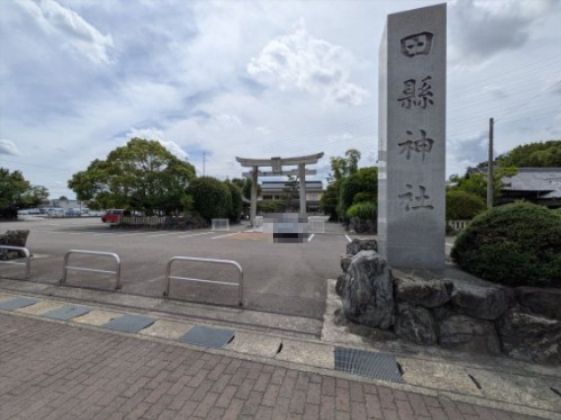 近くの田県神社まで2,115m(徒歩27分)