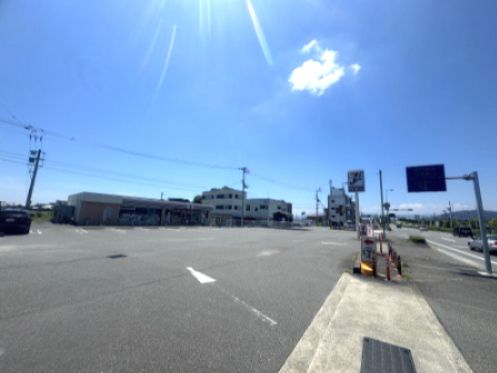 近くのセブンイレブン 徳島インター店まで1,468m(徒歩19分)