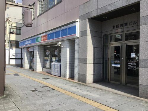 近くのローソン　仙台北鍛治町店まで489m（徒歩7分）