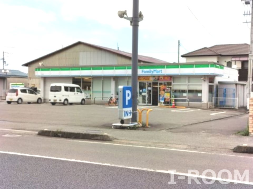 近くのファミリーマート 清住店まで591m(徒歩8分)