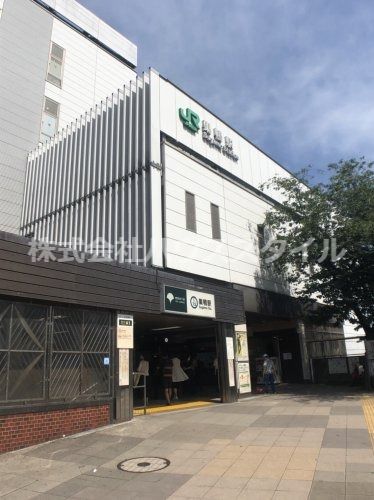 近くの巣鴨駅A1出入口まで1,343m（徒歩17分）