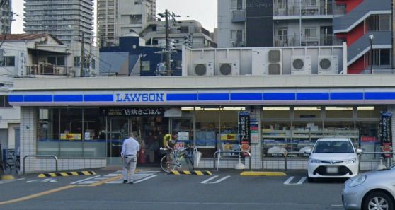 近くのローソン 港区弁天五丁目店まで387m(徒歩5分)