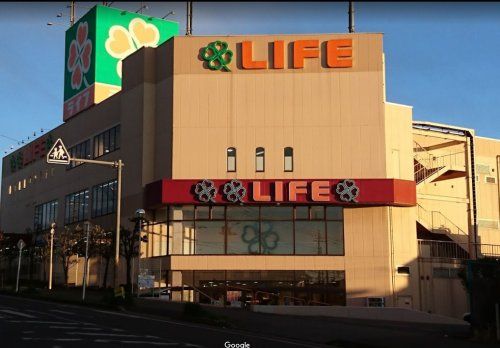 近くのライフ 増尾店まで1,123m(徒歩15分)