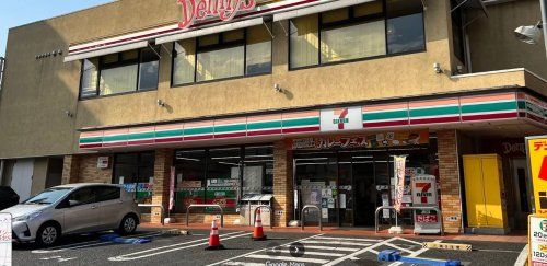 近くのセブンイレブン 西荻北5丁目店まで444m(徒歩6分)