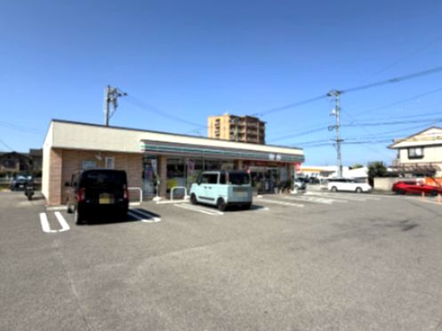 近くのセブンイレブン 徳島北田宮2丁目店まで527m(徒歩7分)