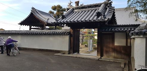 近くの浄蓮寺まで736m（徒歩10分）