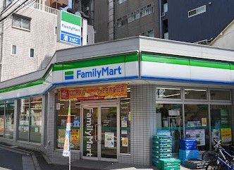 近くのファミリーマート 中野桃園店まで661m(徒歩9分)
