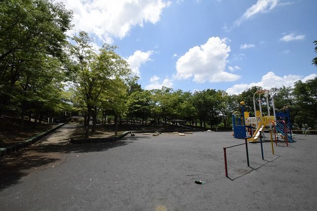 近くの黒須田前田公園まで703m(徒歩9分)