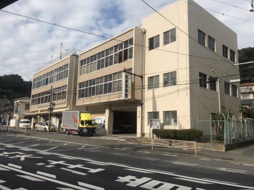 近くの田浦警察署まで329m(徒歩5分)