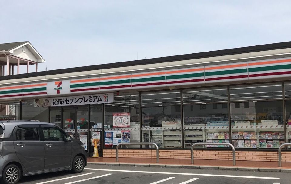 近くのセブンイレブン 岡山豊成3丁目店まで829m(徒歩11分)