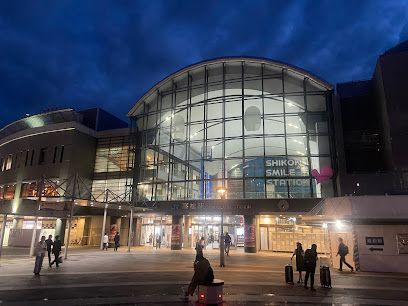 近くのJR高松駅まで346m(徒歩5分)