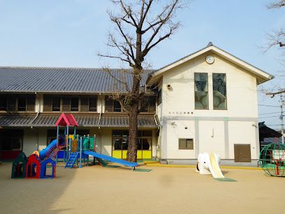 近くのルンビニ幼稚園まで1,442m（徒歩19分）