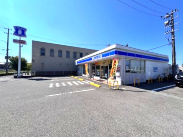 近くのローソン 徳島北沖洲店まで640m（徒歩8分）