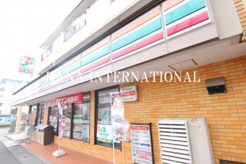 近くのセブン－イレブン江戸川新堀２丁目店まで660m（徒歩9分）