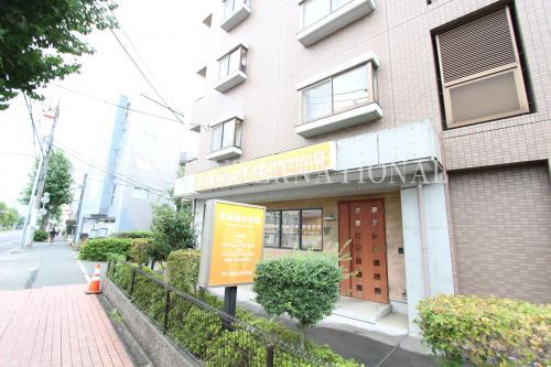 近くの歯科医院まで527m（徒歩7分）