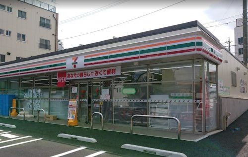 近くのセブンイレブン 上本郷駅北口店まで493m（徒歩7分）