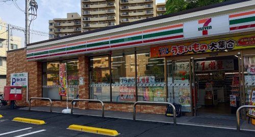 近くのセブンイレブン 吹田新芦屋上店まで413m（徒歩6分）